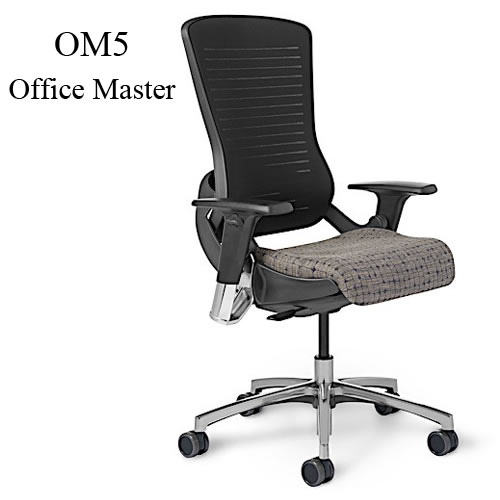 OM5_Chair
